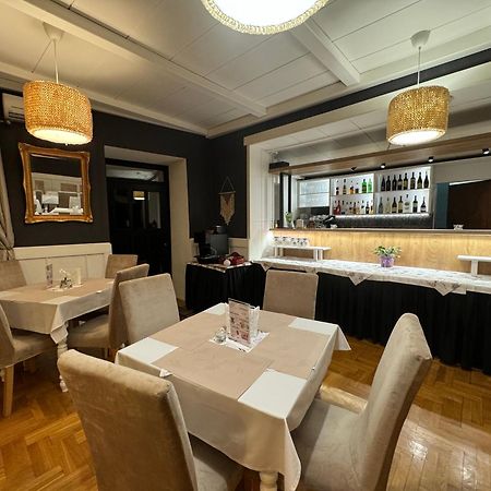 Hotel Sonata Душники-Здруй Екстер'єр фото